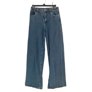 GB for Gianni Bini. Wide Legged jeans